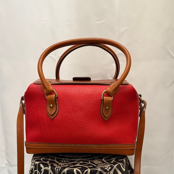 Dooney & Bourke Red and Tan Satchel doctor bag vintage leather - Picture 5 of 17